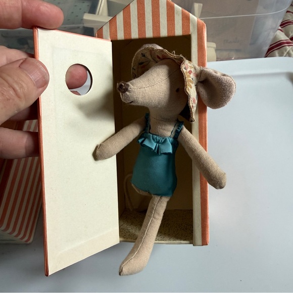 Maileg cabana beach mom mouse New - Picture 6 of 6
